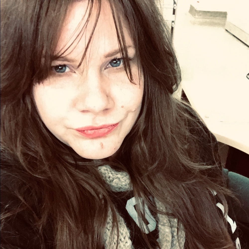 Meet your Posher, Jenny